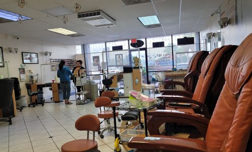 Deluxe Nails 1100 N Brazosport Blvd, Freeport Texas 77541