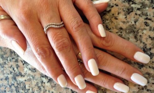 Diamond Nails and Spa