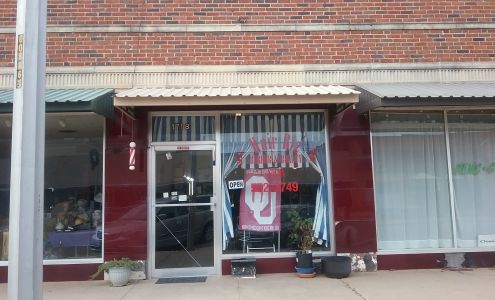 Hair Biz 1718 Fannin St, Vernon Texas 76384