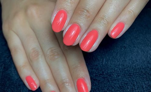 Dainty Digits Riverton