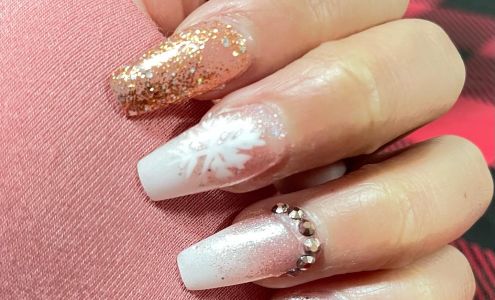 Studio Nails and Spa Silverdale