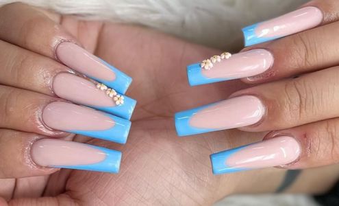 PDX Nails & Lashes #2 (Glisan)