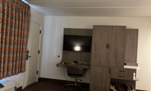 The West Spa at Oglebay Oglebay Wilson Lodge, 465 Lodge Dr, Wheeling West Virginia 26003