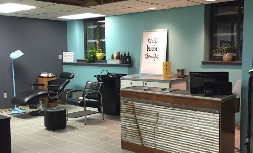 posh salon Manitowoc