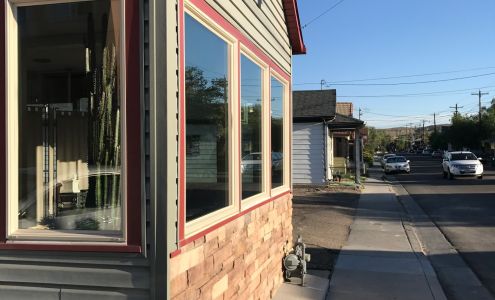 On Stage And Company 109 M St, Rock Springs Wyoming 82901