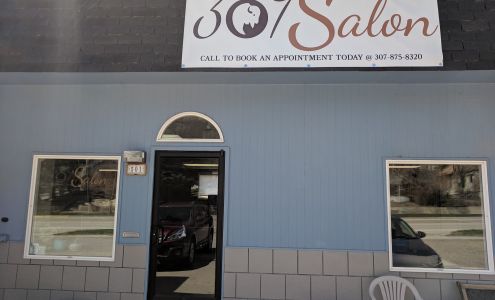 307 Salon Green River