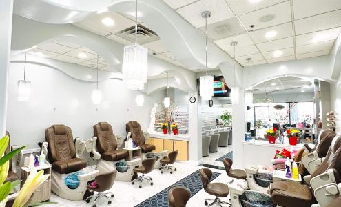 V & N Nails Spa