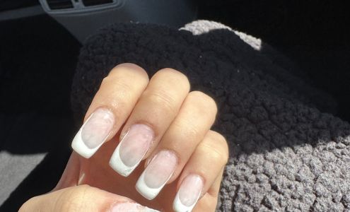 Pretty Nails 2000 Inc Elmsford