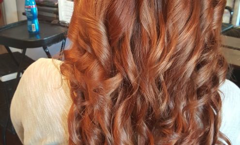 Lockerbie Locks Downtown Hair Salon