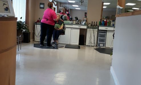 Classic Cuts 1521 US-78, Tallapoosa Georgia 30176