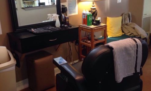 Christina's Family Hair Care 4620 Friendship Rd, Tallassee Alabama 36078