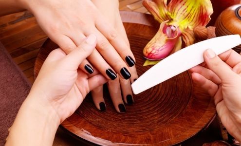 Heather's Hands & Feet Complete Fox Point