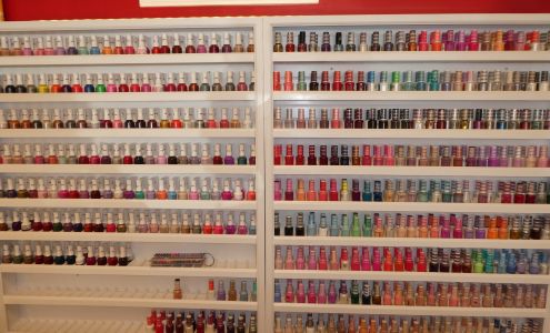 Elle Nails Indianapolis