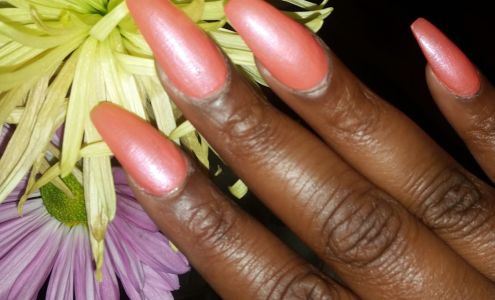 Baltimore Nail Salon Lansdowne