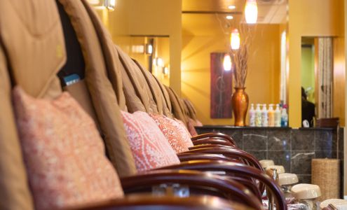 Red Carpet Nails & Spa