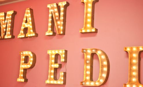 Embellish Nails & Boutique