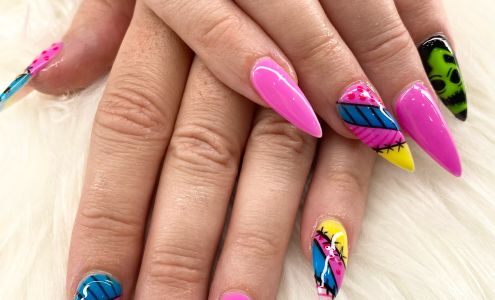 La Bella Nails & Spa