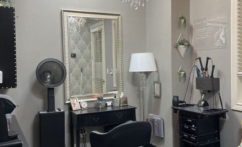 Anna Nicole Hair Studio