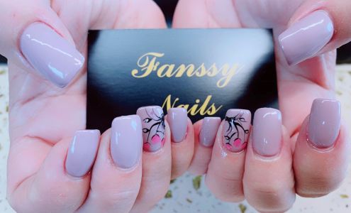 Fanssy Nails