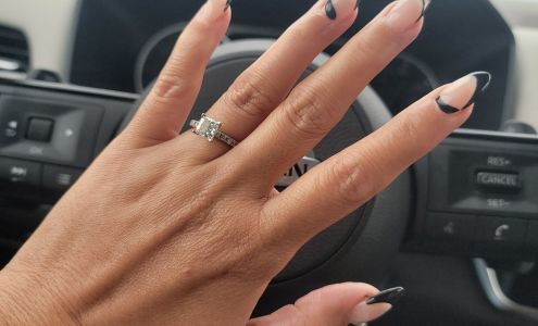 Onyx Studio 207 Barrington Ave Suite C, East Dundee Illinois 60118