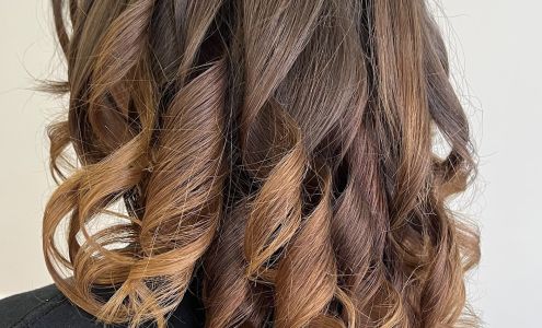 Xquisit Family Hair Studio