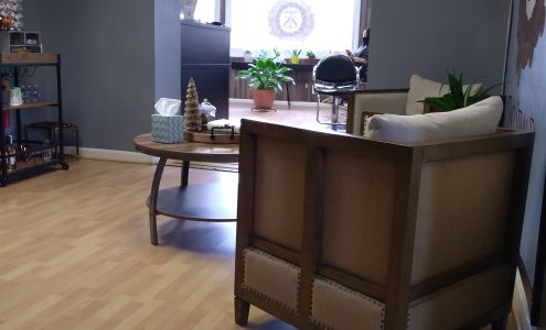 Two Strand Salon Baltimore