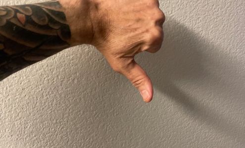 The Hounds Barber Shop