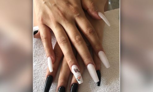 Winslow Nail & Spa North Park Plaza Shopping Center, 1519 N Park Dr, Winslow Arizona 86047