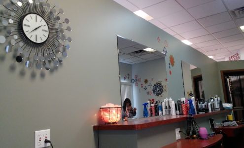 Hairport 1135 E Cloverland Dr, Ironwood Michigan 49938