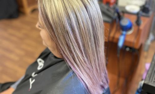 Kylie's Beautique at Aphrodite McCook