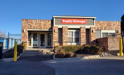 Public Storage