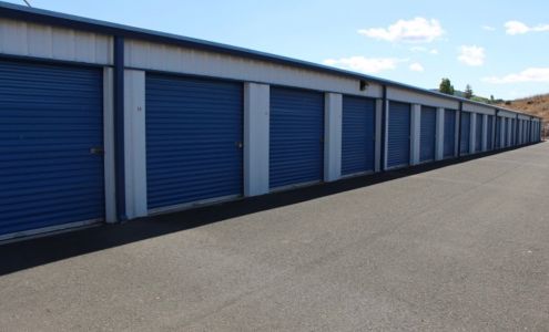 Shoreline Self Storage