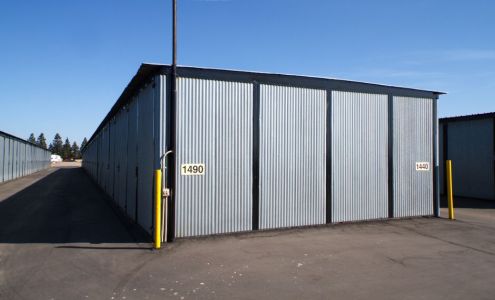 Derrel's Mini Storage