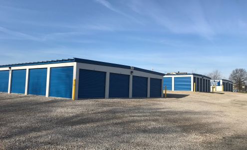 Small Town Storage Thompson