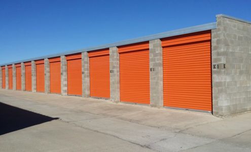 Garden Canyon U-Store-It