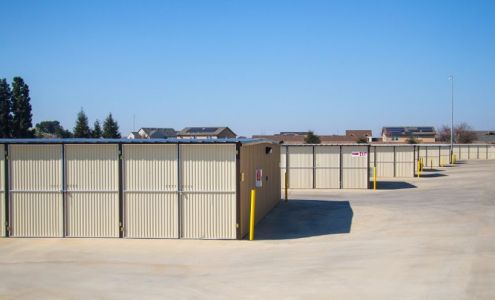 Derrel's Mini Storage