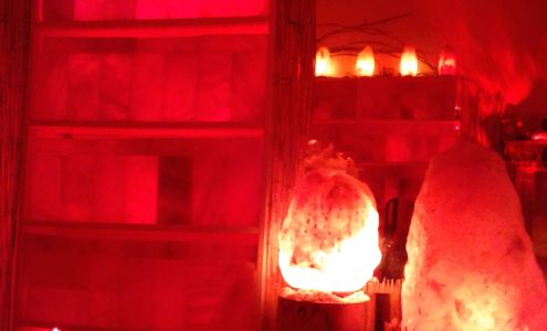 L A Plaza Self Storage & Strip Center Lowell