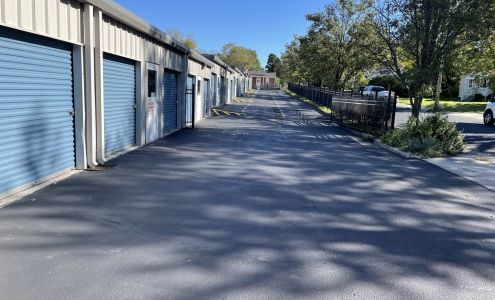 Gateway Storage - Columbia