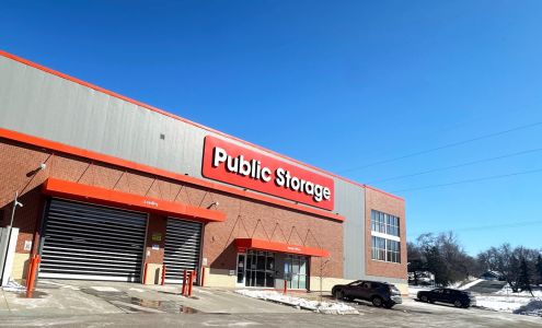 Public Storage