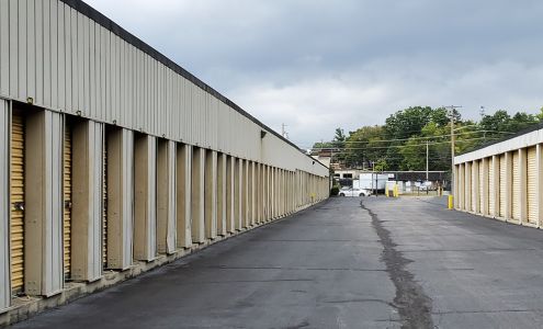 Storage Rentals of America