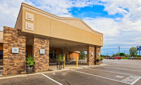 Best Western Starlite Village