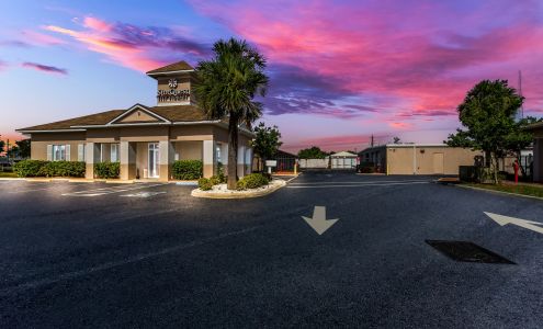 StorQuest Self Storage