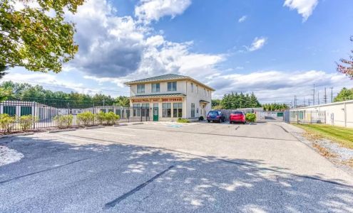 Bowman Plains Self Storage - Frederick