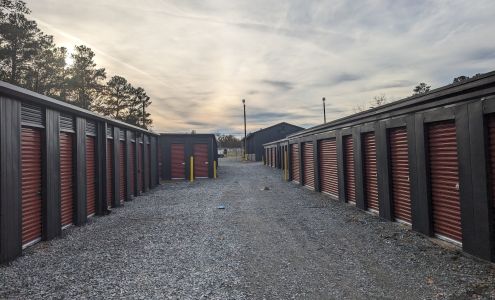 Mission Self-Storage - Macon