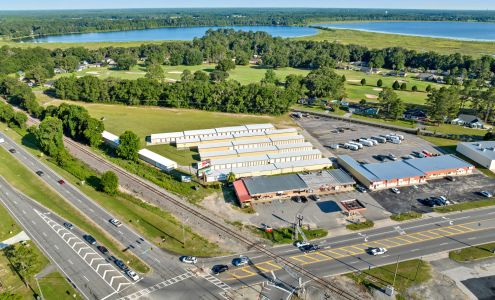 FreeUp Storage Lake Park