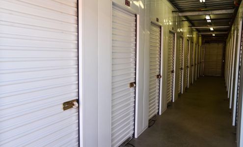 Universal Self Storage