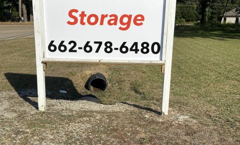 Chesterville Storage