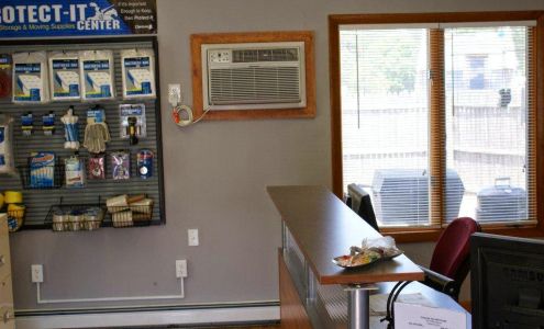 Falmouth Sun Self Storage