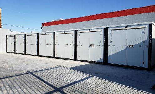 Mohave Storage Plaza Dr.