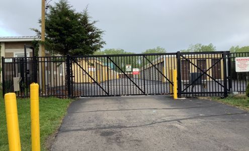 Storage Rentals of America